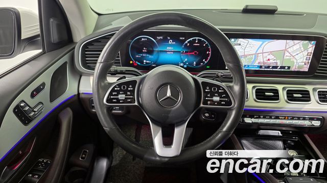Mercedes-Benz GLE 2019 thumb 12