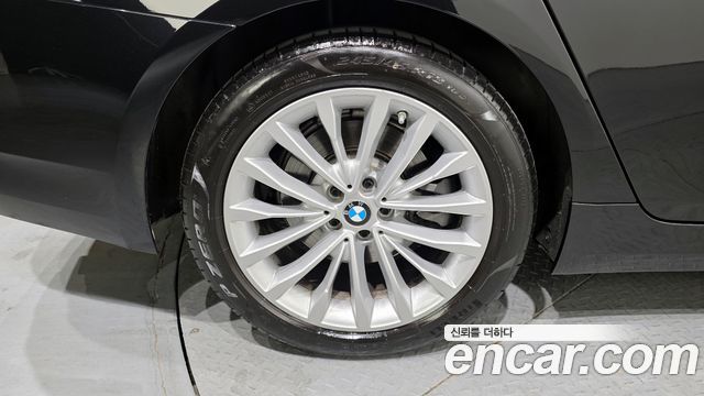 BMW 5 серии 2021 thumb 7