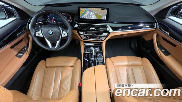 BMW 5 серии 2021 thumb 10
