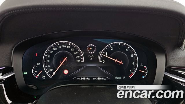 BMW 5 серии 2019 thumb 9