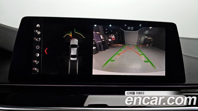 BMW 5 серии 2019 thumb 12