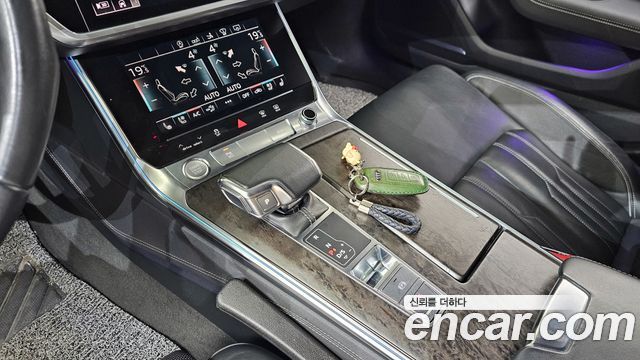 Audi A7 2020 thumb 10