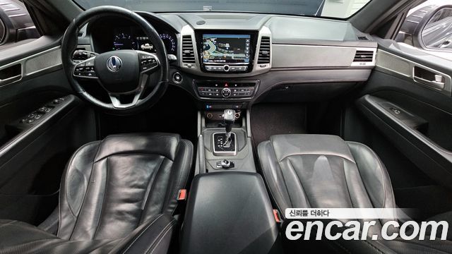 SsangYong Rexton 2019 thumb 8