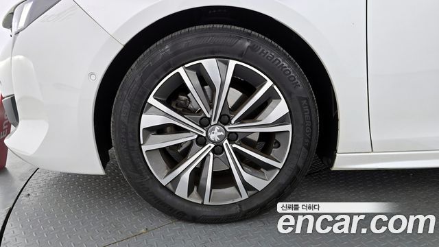 Peugeot 508 2020 thumb 6