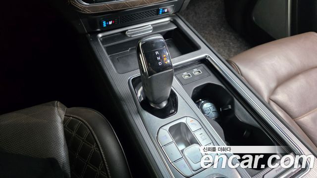 SsangYong Rexton 2022 thumb 10