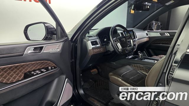 SsangYong Rexton 2022 thumb 11