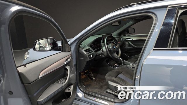 BMW X2 2022 thumb 10