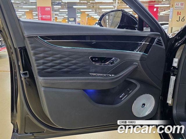 Bentley Flying Spur 2020 thumb 8