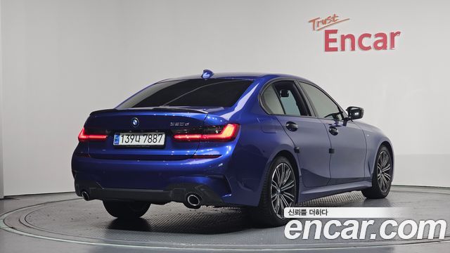 BMW 3 серии 2019 thumb 3