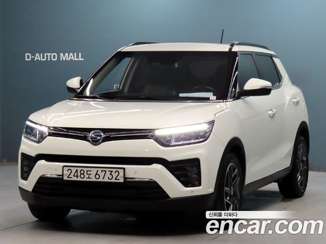 SsangYong Tivoli 2022 thumb 2