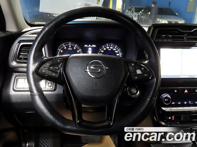 SsangYong Tivoli 2022 thumb 7