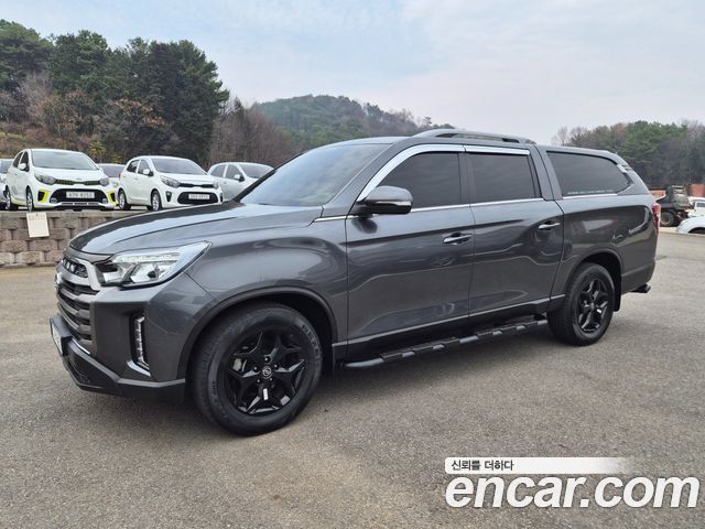 SsangYong Rexton 2022 thumb 3