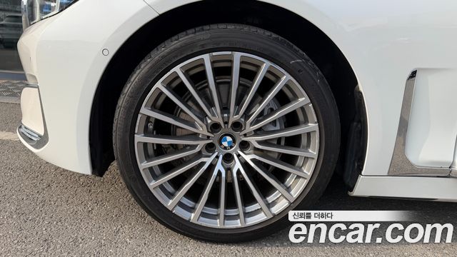 BMW 7 серии 2022 thumb 6