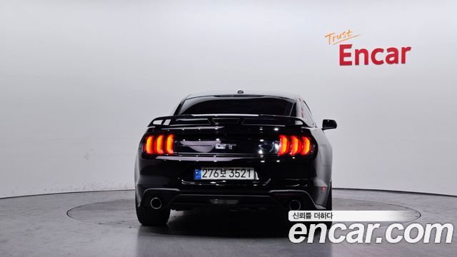 Ford Mustang Mach-E 2019 thumb 5