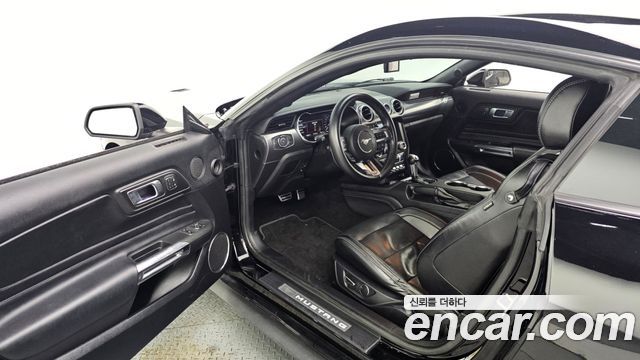 Ford Mustang Mach-E 2019 thumb 10