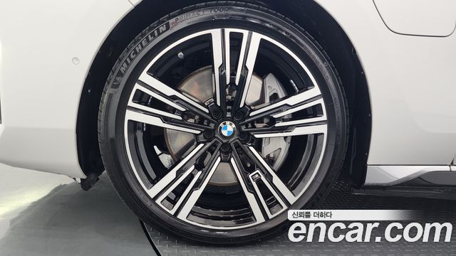 BMW 7 серии 2023 thumb 6
