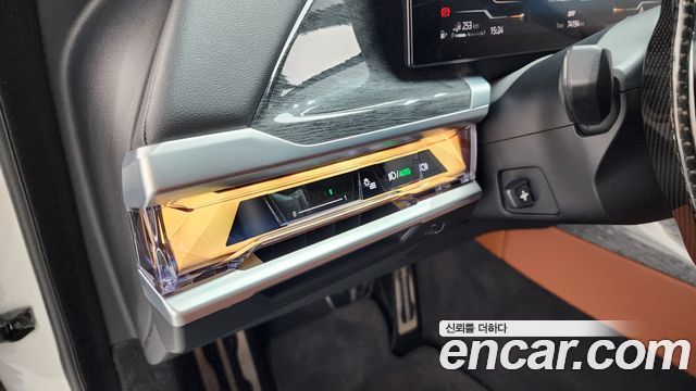 BMW 7 серии 2023 thumb 12