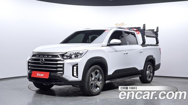 SsangYong Rexton 2021 thumb 2