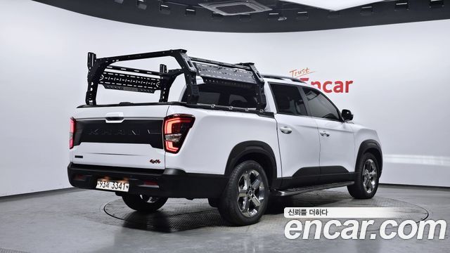 SsangYong Rexton 2021 thumb 3