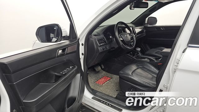 SsangYong Rexton 2021 thumb 10