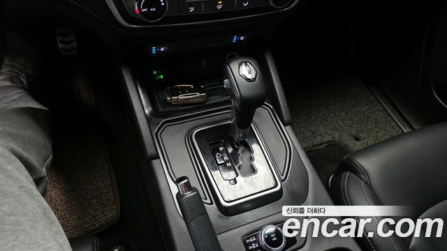 SsangYong Rexton 2020 thumb 9