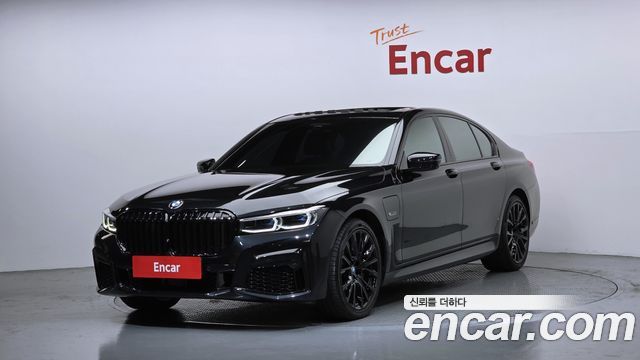 BMW 7 серии 2021 thumb 2