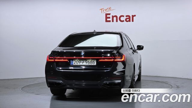 BMW 7 серии 2021 thumb 5