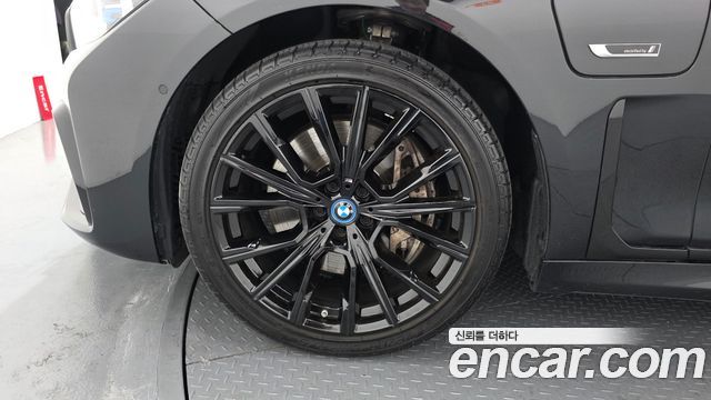 BMW 7 серии 2021 thumb 6