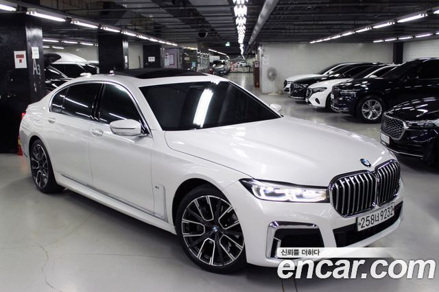 BMW 7 серии 2020 thumb 12