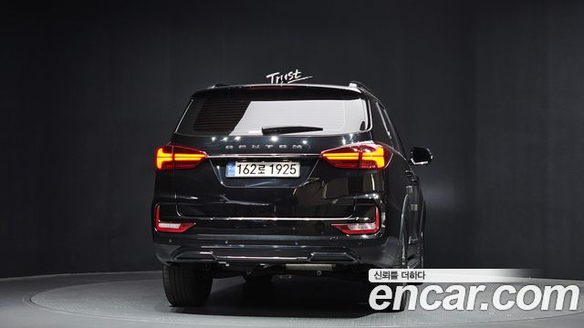 SsangYong Rexton 2022 thumb 5