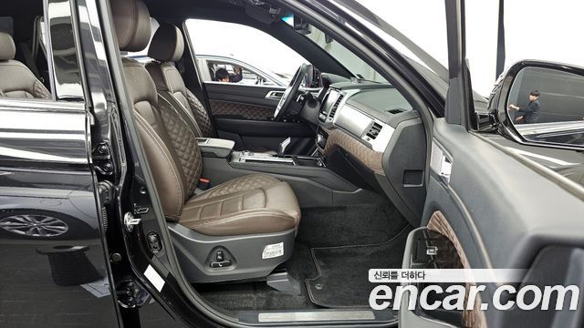 SsangYong Rexton 2022 thumb 12