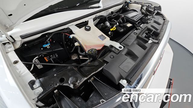 GMC Savana 2020 thumb 6