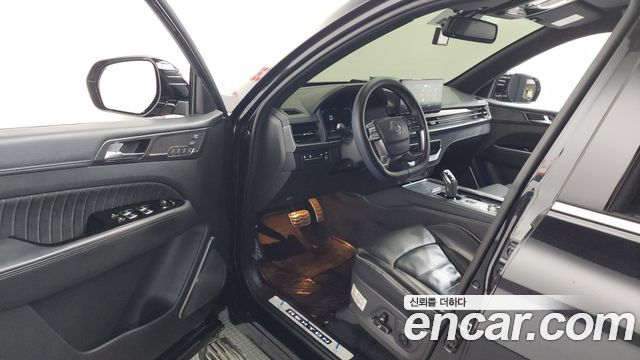 SsangYong Rexton 2024 thumb 11