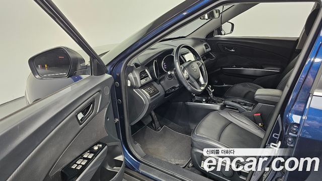 SsangYong Tivoli 2019 thumb 10