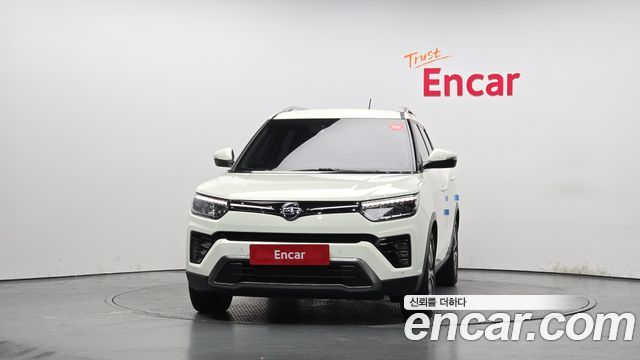 SsangYong Tivoli 2020 thumb 4