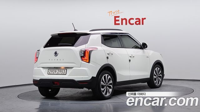 SsangYong Tivoli 2020 thumb 3