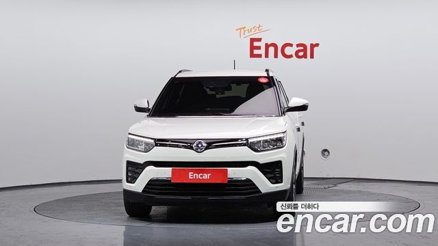 SsangYong Tivoli 2020 thumb 4