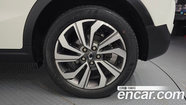 SsangYong Tivoli 2020 thumb 6