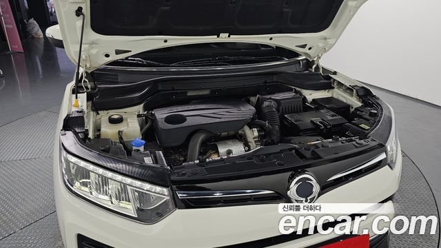 SsangYong Tivoli 2020 thumb 7