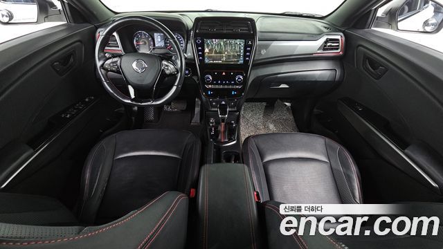SsangYong Tivoli 2020 thumb 8