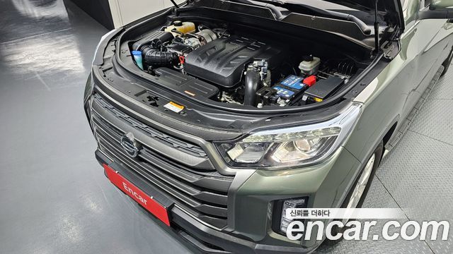 SsangYong Rexton 2022 thumb 6