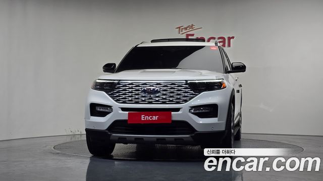 Ford Explorer 2023 thumb 3
