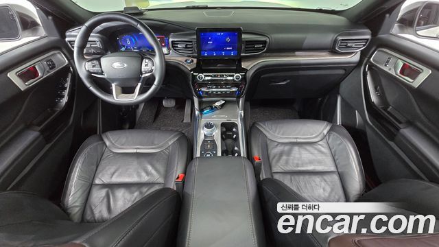 Ford Explorer 2023 thumb 7