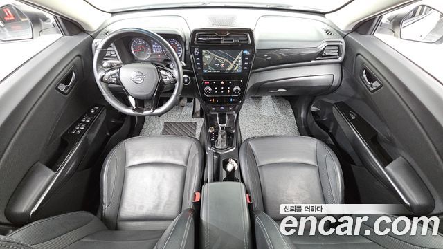 SsangYong Tivoli 2021 thumb 8