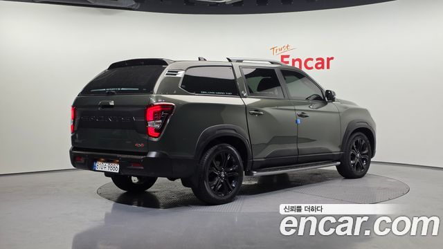 SsangYong Rexton 2022 thumb 3