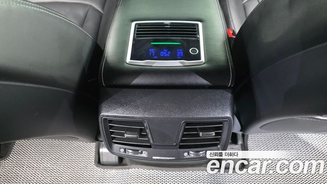SsangYong Rexton 2022 thumb 12