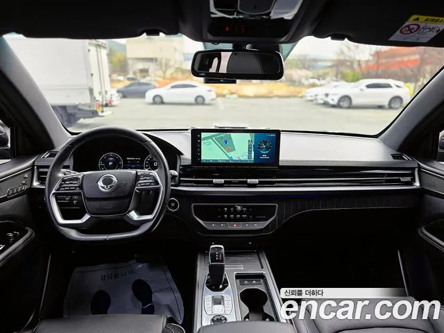 SsangYong Rexton 2023 thumb 9