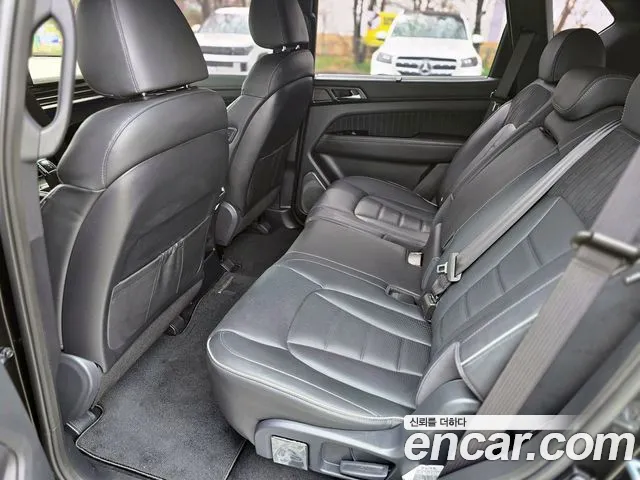 SsangYong Rexton 2023 thumb 6