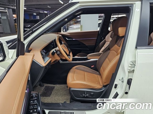 SsangYong Torres 2022 thumb 7