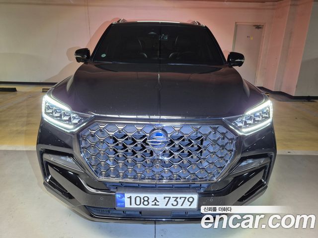 SsangYong Rexton 2020 thumb 3